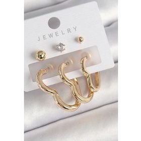 Shoecide Pirinç Gold Renk Kalp Model Zirkon Taşlı Topçuk Detay Kadın Küpe Seti