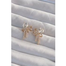 Shoecide Pirinç Gold Renk Kare Zirkon Taşlı Fiyonk Küpe