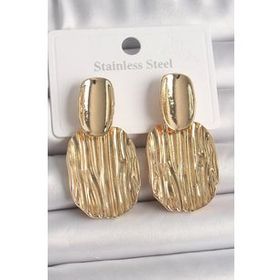 Shoecide Pirinç Gold Renk Sallantı Kare Plaka Model Kadın Küpe