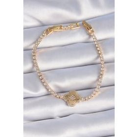 Shoecide Pirinç Gold Renk Zirkon Taşlı Yonca Model Kadın Bileklik
