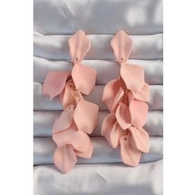 Shoecide Pirinç Pudra Renk Sallantılı Yaprak Model Küpe