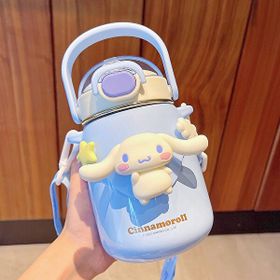 Shun Shop Kızlar Için Ayarlanabilir Kayış Kabı Büyük Kapasiteli ve Sevimli Kabına Sahip Yüksek Görünümlü Sanrio Ortak Markalı Su Bardağı 0,70 lt Mavi Termos