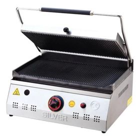 Silver 12-16 Dilim CE Belgeli 1800 W 8 Adet Pişirme Kapasiteli Teflon Çıkarılabilir Plakalı Izgara ve Tost Makinesi