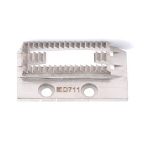 Siruba D711 Düz Gömlekçi Dişli