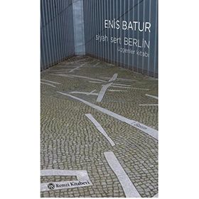 SIYAH SERT BERLIN ÜÇGENLER KITABI - ENIS BATUR