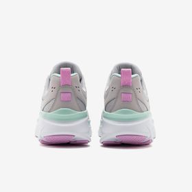 Skechers 150093 GYMT D'lux Walker 2.0 Daisy Doll Gri Kadın Spor Ayakkabı