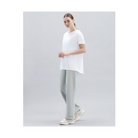 Skechers S221482-102 Beyaz Kadın T-shirt