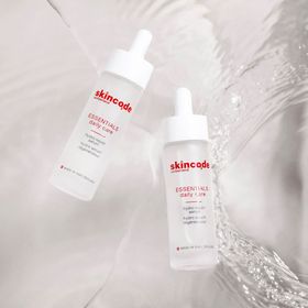 Skincode Essentials Daily Care Hydro Repair Kuruluk Hassasiyet ve Bariyer Zayıflığına Karşı 30 ml Onarıcı Serum