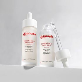 Skincode Essentials Daily Care Hydro Repair Kuruluk Hassasiyet ve Bariyer Zayıflığına Karşı 30 ml Onarıcı Serum