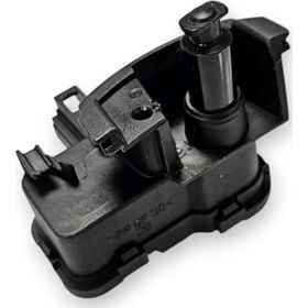 Skoda 7P0810773F Depo Kapak Motoru