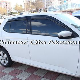 Skoda Fabia 2014 2018 Arası 4 Lü Mügen Cam Rüzgarlığı