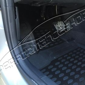 Skoda Octavia 2007 Model 3D Havuzlu Paspas