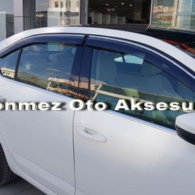 Skoda Octavia 2013 Mugen Cam Rüzgarlığı