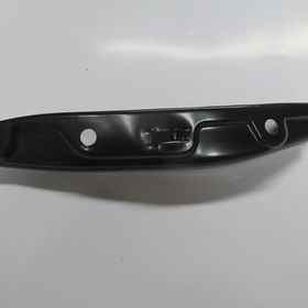 Skoda Superb 09 12 Sol Küçük Sac Tw Ön Tampon Bağlantı Braketi