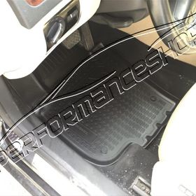 Skoda SuperB 2014 Model 3D Havuzlu Paspas