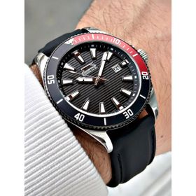 Slazenger 2174 Takvimli 5 Atm Su Geçirmez Silikon Kordon Erkek Kol Saati