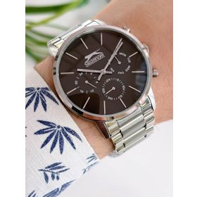 Slazenger SL.09.2197.2.03 Çelik Kordon Fonksiyonları Aktif 5 Atm Su Geçirmez Erkek Kol Saati