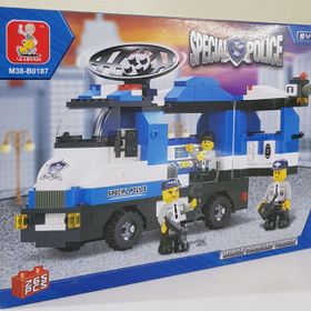 Sluban B0187 Police Mobil Kumanda Merkezi Seti