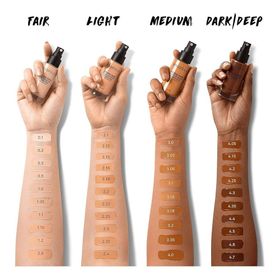 Smashbox Studio Skin Hydrating 4.5 Very Deep Fondöten