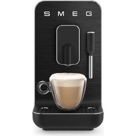 Smeg BCC02 Espresso Otomatik Kahve Makinesi