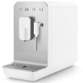Smeg BCC12 Tam Otomatik Kahve Makinesi