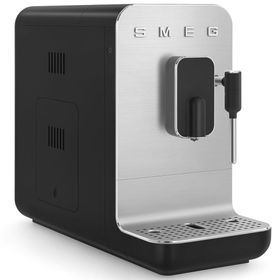 Smeg BCC12 Tam Otomatik Kahve Makinesi