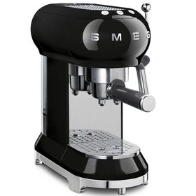 Smeg ECF01 Kahve Makinesi