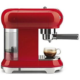 Smeg ECF01RDEU Kırmızı Kahve Makinesi