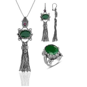 Söğütlü Silver Gümüş Kök Zümrüt Taşlı Püsküllü Otantik Küpe