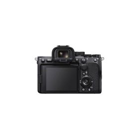 Sony ILCE-7M3K Aynasız 28-70 mm Fotoğraf Makinesi