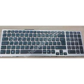 Sony V105678A Klavye