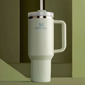 Stanley 10-11673-072 The Fall Refresh Quencher H2.O Flowstate 1.2 lt Yeşil Pipetli Termos