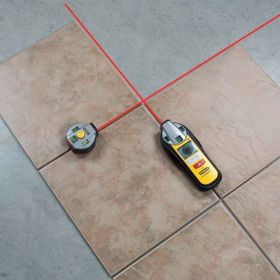 Stanley Ahşap Metal Hat Tarayıcı ve Lazer Hizalama 0 77 500