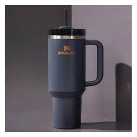 Stanley Quencher 1.18 lt Gece Mavisi Pipetli Termos