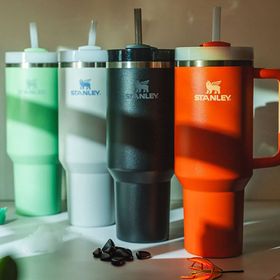 Stanley Quencher H2.O FlowState Tumbler Turuncu 1.18 lt Pipetli Termos