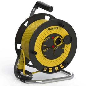 Stanley ST-P-2515 Dört Prizli 3x1.5 mm 25 Metre Makaralı Seyyar Uzatma Kablosu