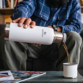 Stanley The Adventure To-Go Bottle 750 ml Beyaz Termos