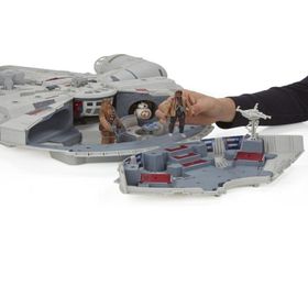 Star Wars Millennium Falcon Aksiyon Figürü