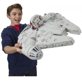 Star Wars Millennium Falcon Aksiyon Figürü
