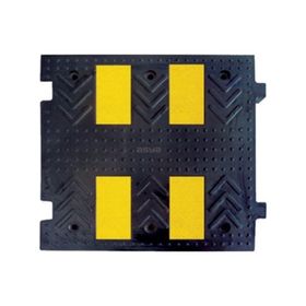 Starçelik 50 x 50 x 4,5 cm Kauçuk Hız Kesici Yol Kasisi