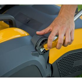 Stiga SV 415 E Çİm Havalandırma Makinası