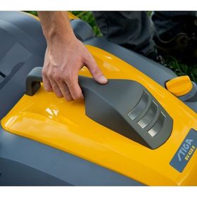 Stiga SV 415 E Çİm Havalandırma Makinası