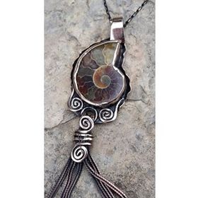 Stoneage Jewellery Amonit Fosili Doğal Taş Tasarım Bayan Kolye