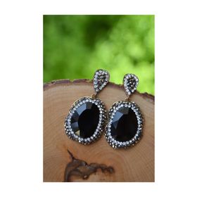 Stoneage RF03352 El Yapımı Siyah Kristal Küpe