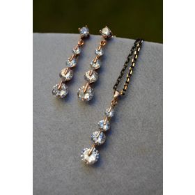 Stoneage RF03404 Dört Taş Zarif Zirkon Küpe ve Kolye Set