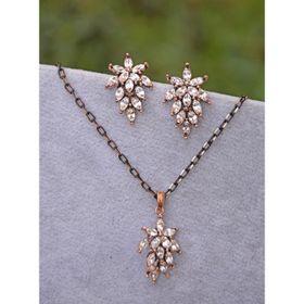 Stoneage RF03513 Zirkon Taşlı Otantik Set Küpe ve Zincir Hediyeli Kolye