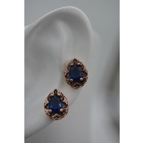 Stoneage Safir Taşlı Mıhlama İşçilikli Küçük Boy Damla Küpe
