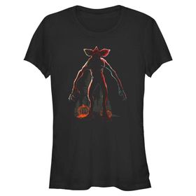 Stranger Things Haunted Night Short Sleeve Schwarz Kadın T-shirt