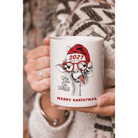 Stüdyo SM Vektörel Çizim 2021 Merry Christmas Şapkalı Zürafa Logo Baskılı Kupa Bardak