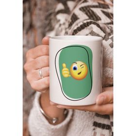 Stüdyo SM Vektörel Çizim Yeşil Desenli Emoji Logo Baskılı Kupa Bardak
